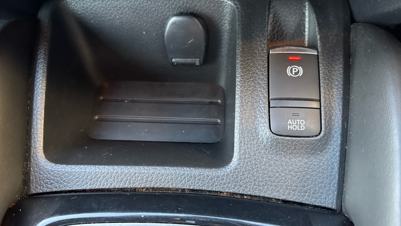 Nissan Qashqai 1.3 DiG-T Tekna+ 5dr Petrol Hatchback